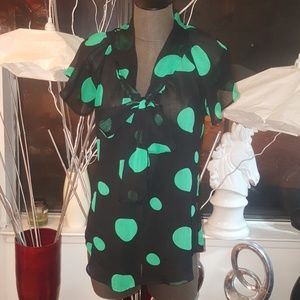 West Kei women green& black shirt sz sm